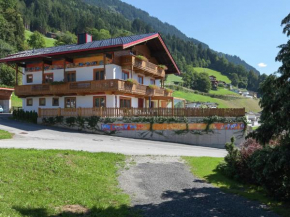 Sunlit Farmhouse near Hochzillertal Ski Area in Tyrol, Fügen